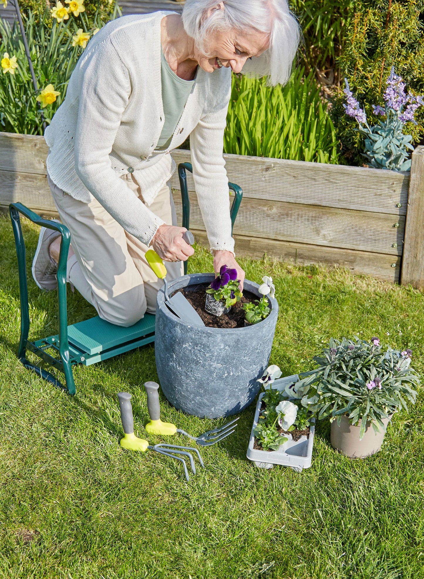 Garden Kneeler & Bench